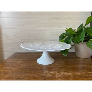 Vintage Fenton Scalloped Edge Spanish Lace Wedding White Cake Stand